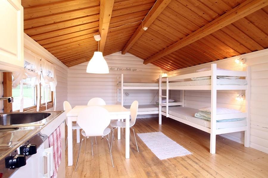 Saiva Camping & Stugby Вилхелмина Стая снимка