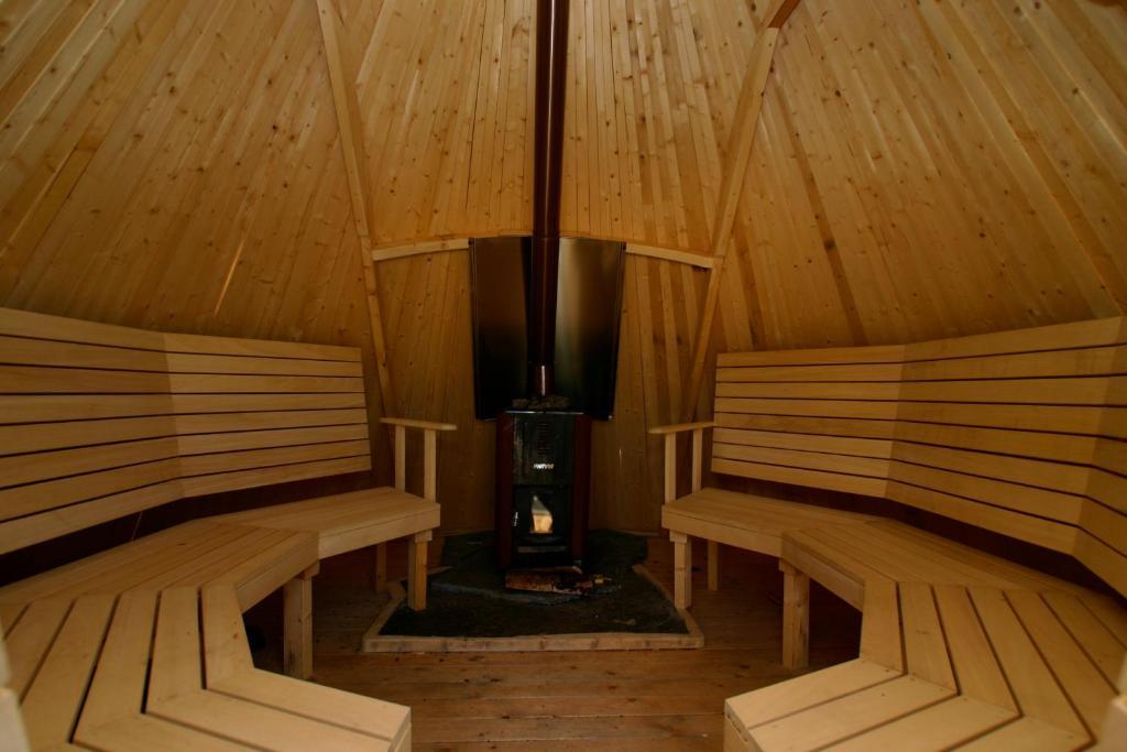 Saiva Camping & Stugby Вилхелмина Екстериор снимка